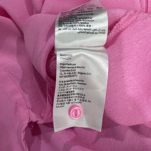 H&M Bubblegum Pink Short Sleeve Blouse Top Viscose Size 4 - Picture 7 of 8